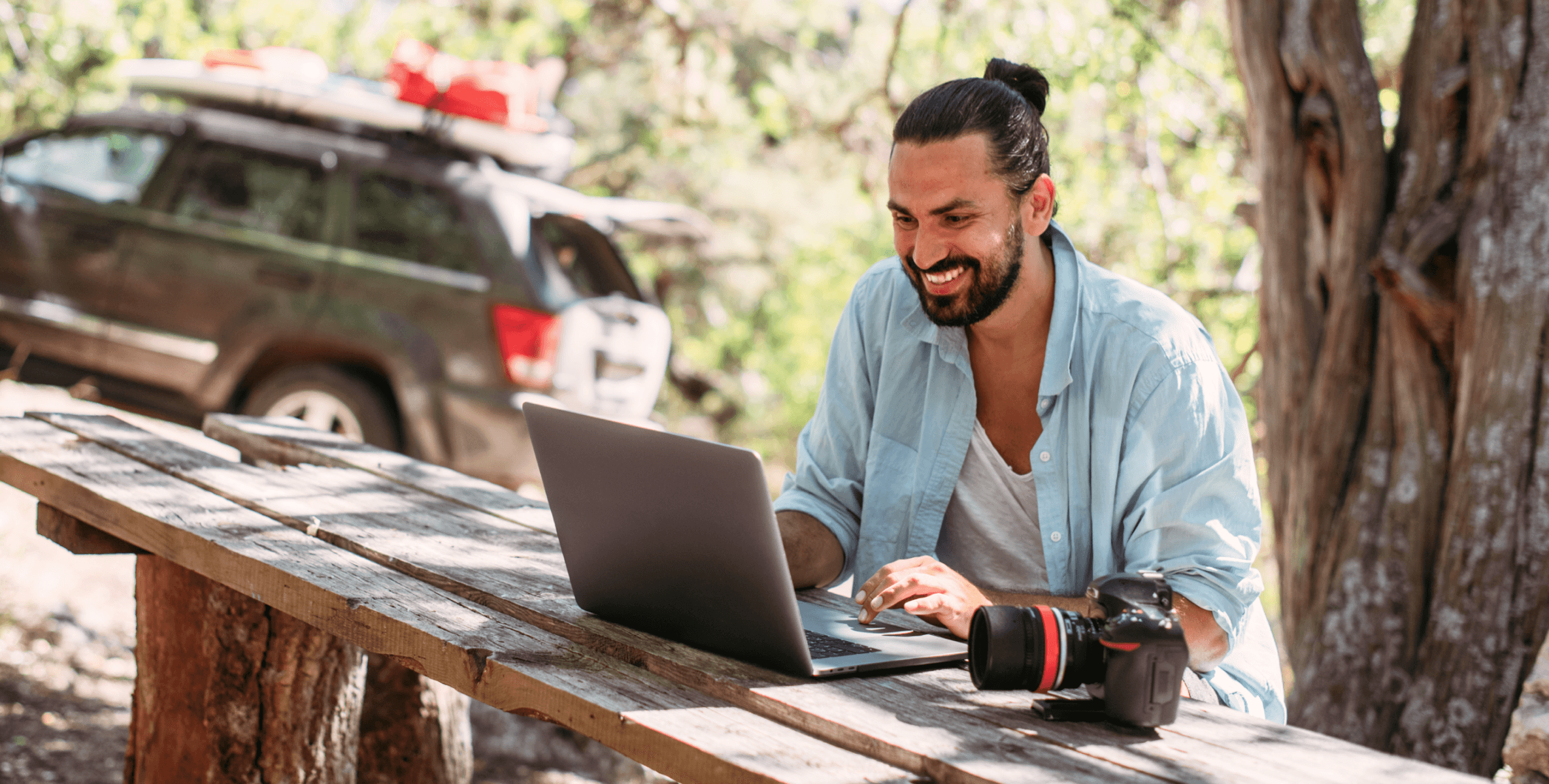 062024-RemoteCampaign-Onsite-LP Content Block-Laptops-Lifestyle