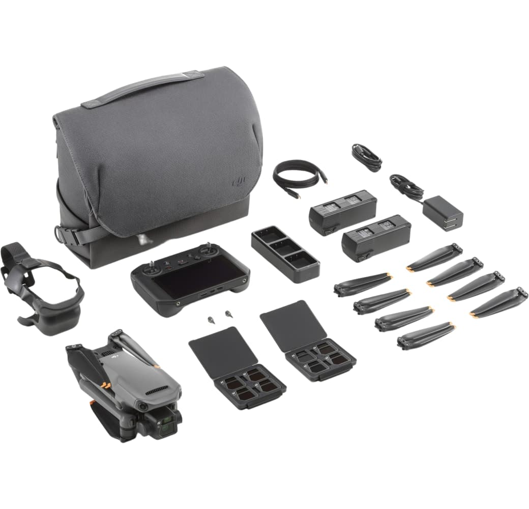 Gray DJI Mavic 3 Cine Premium Combo.5