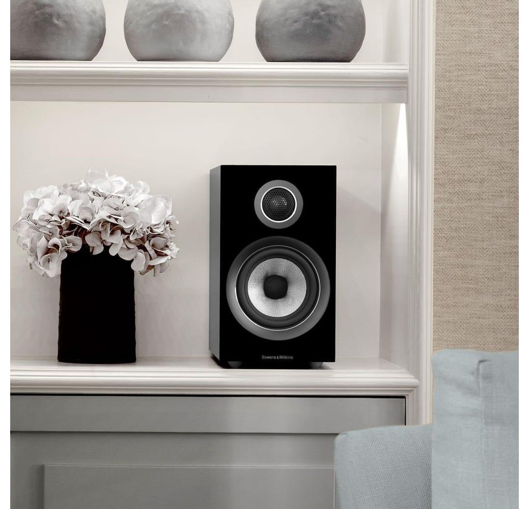 Gloss Black Bowers & WIlkins 707 S2 Bookshelf speaker (piece).3
