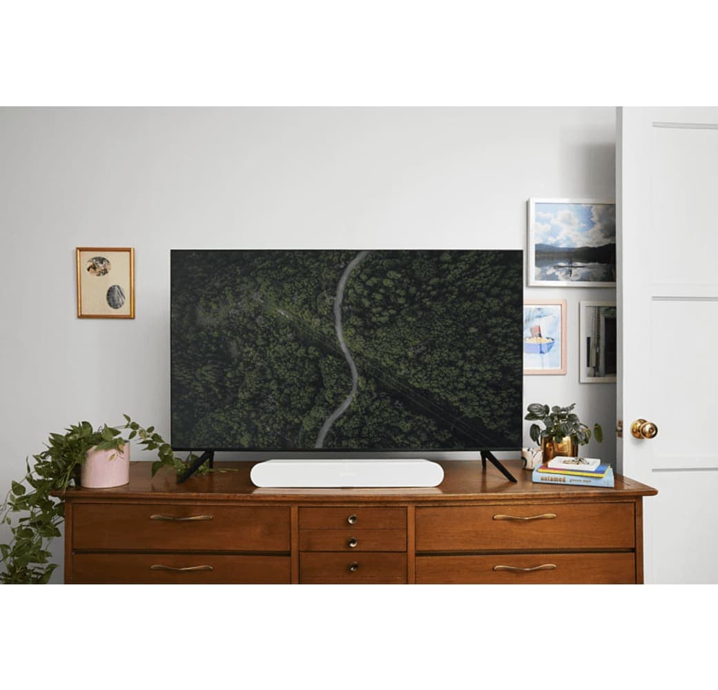 White Sonos Ray Soundbar.4