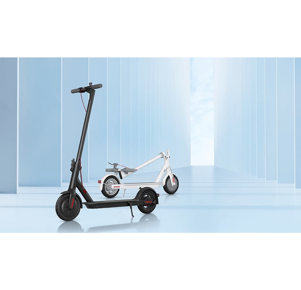 Black Xiaomi 3 Lite E-Scooter.4