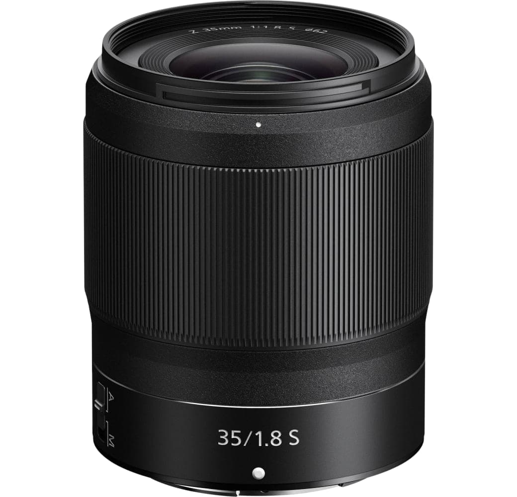 Black Nikon Z 35mmm f/1.8 S.1