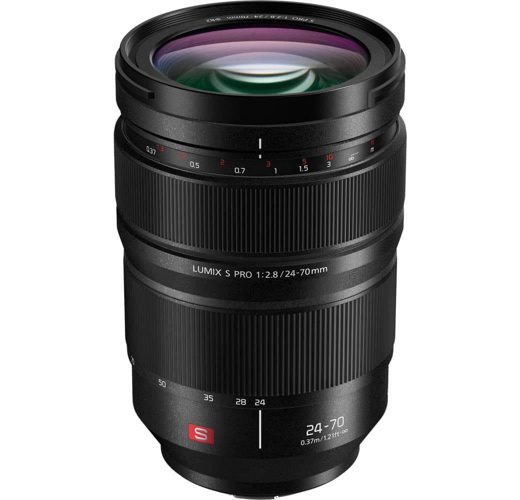 Black Panasonic Lumix S Pro 24-70mm F2.8, L-Mount.2