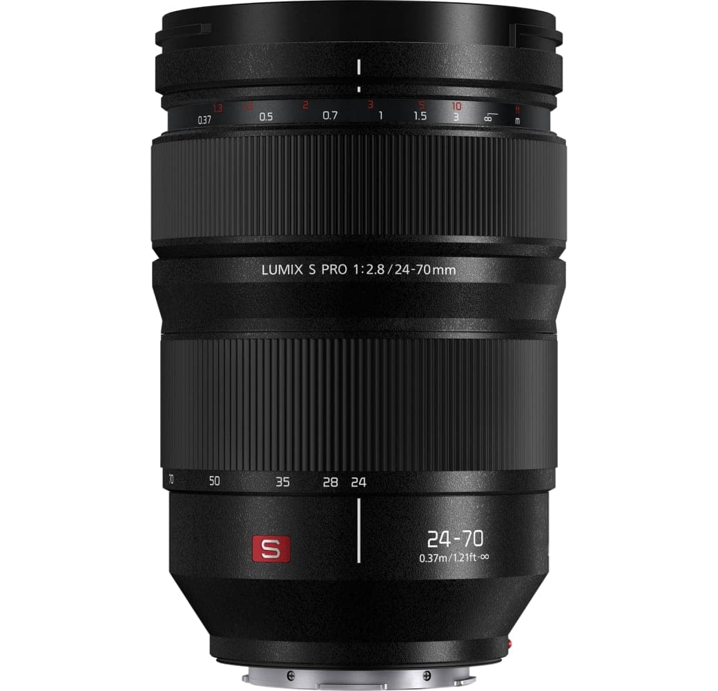Black Panasonic Lumix S Pro 24-70mm F2.8, L-Mount.1