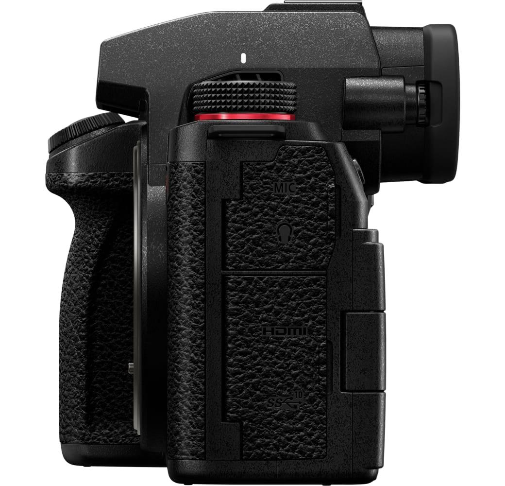 Black Cuerpo Panasonic DC-S5 II.4