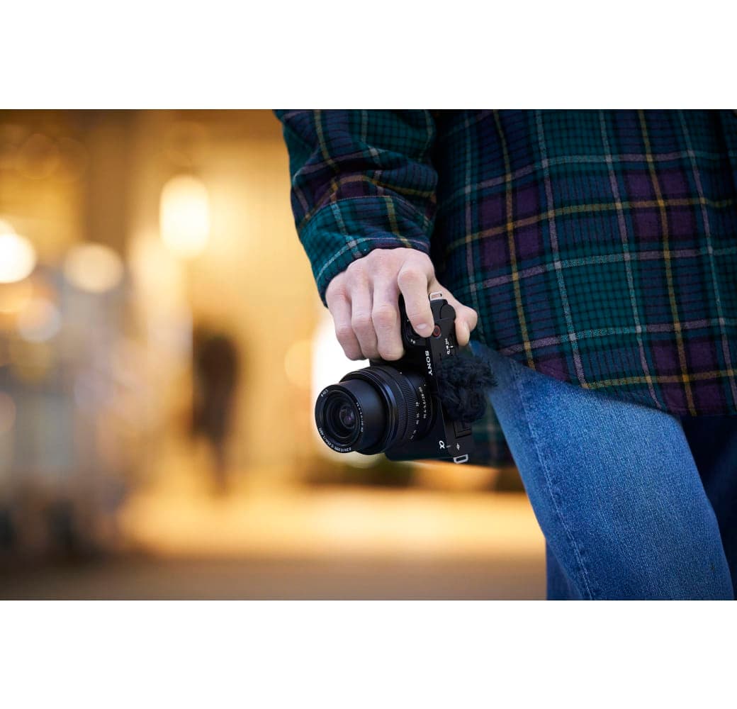 Schwarz Sony Alpha ZV-E1 Systemkamera, mit Objektiv FE 28-60mm f/4-5.6.6