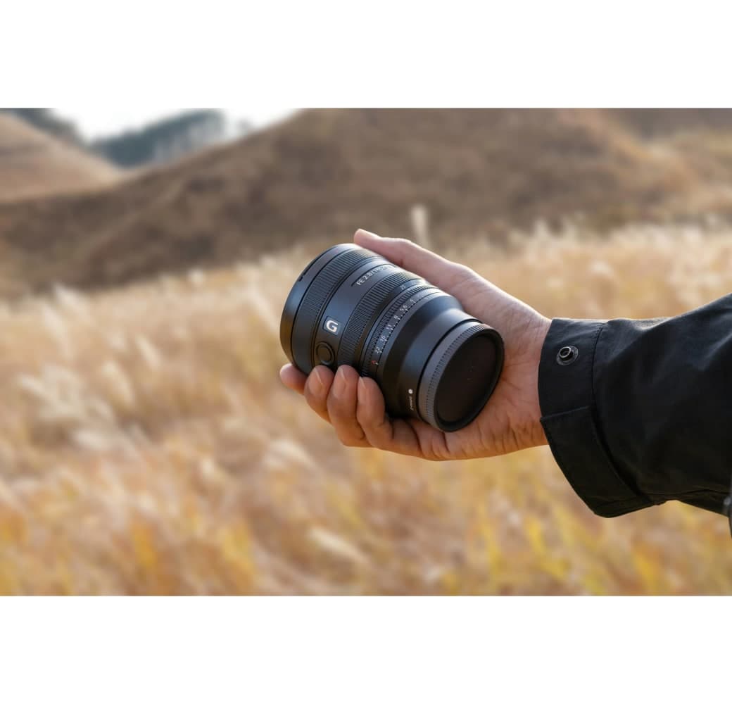 Negro Sony FE 16-25mm f/2.8 G.4