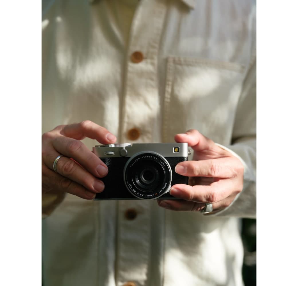 Silver FUJIFILM X-E5 + XF23mmF2.8 R WR.9