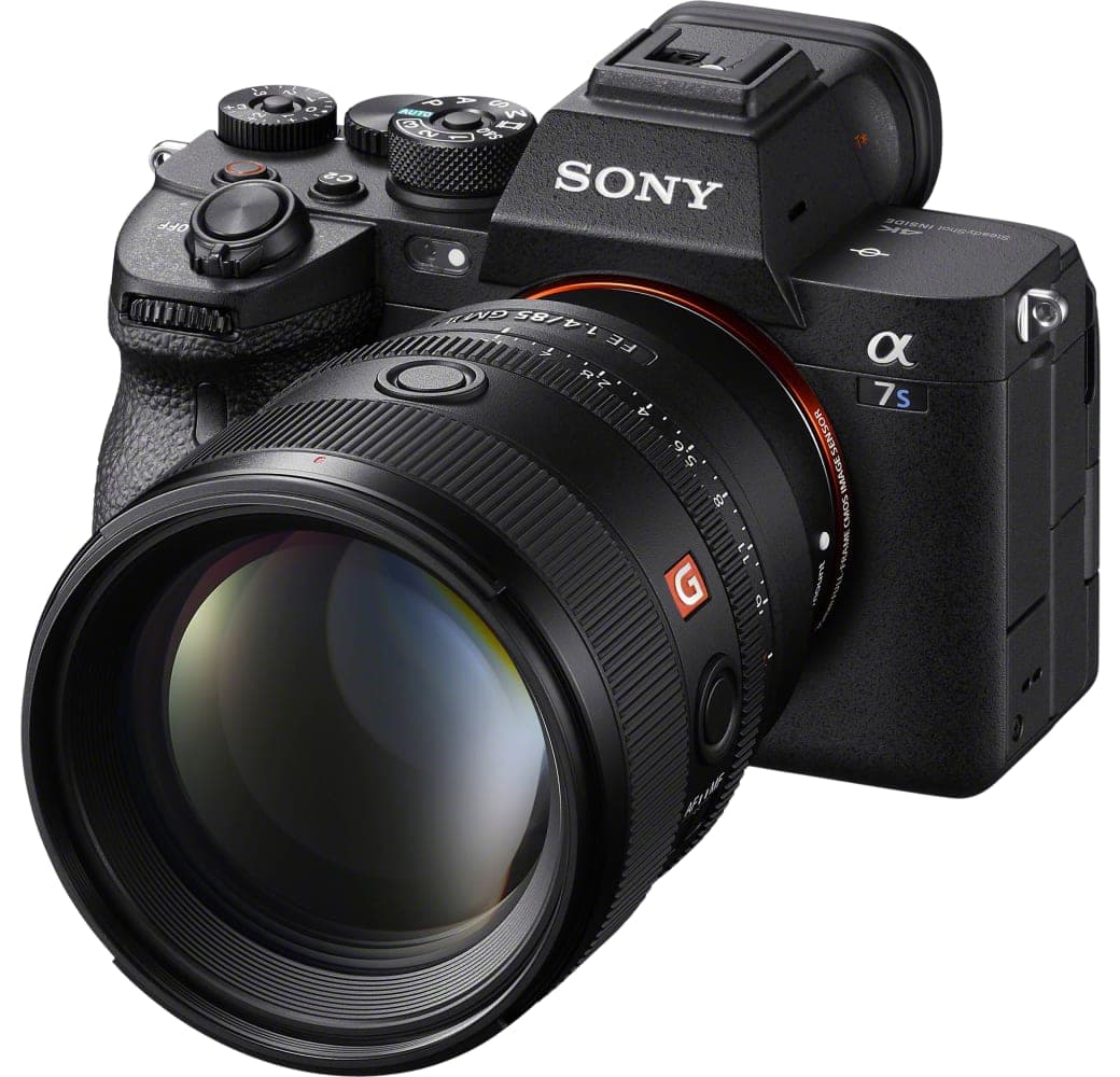 Black Sony FE 85mm F/1.4 GM II.6