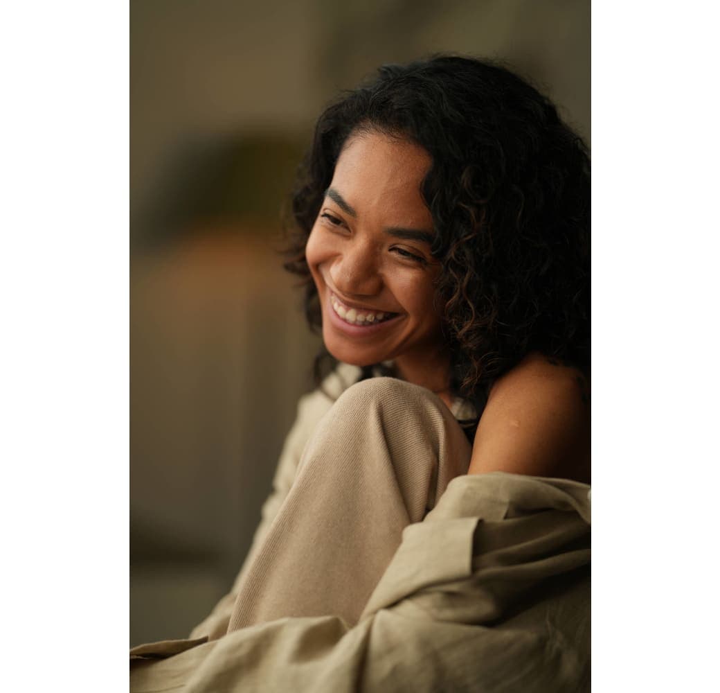 Black Sony FE 85mm F/1.4 GM II.28