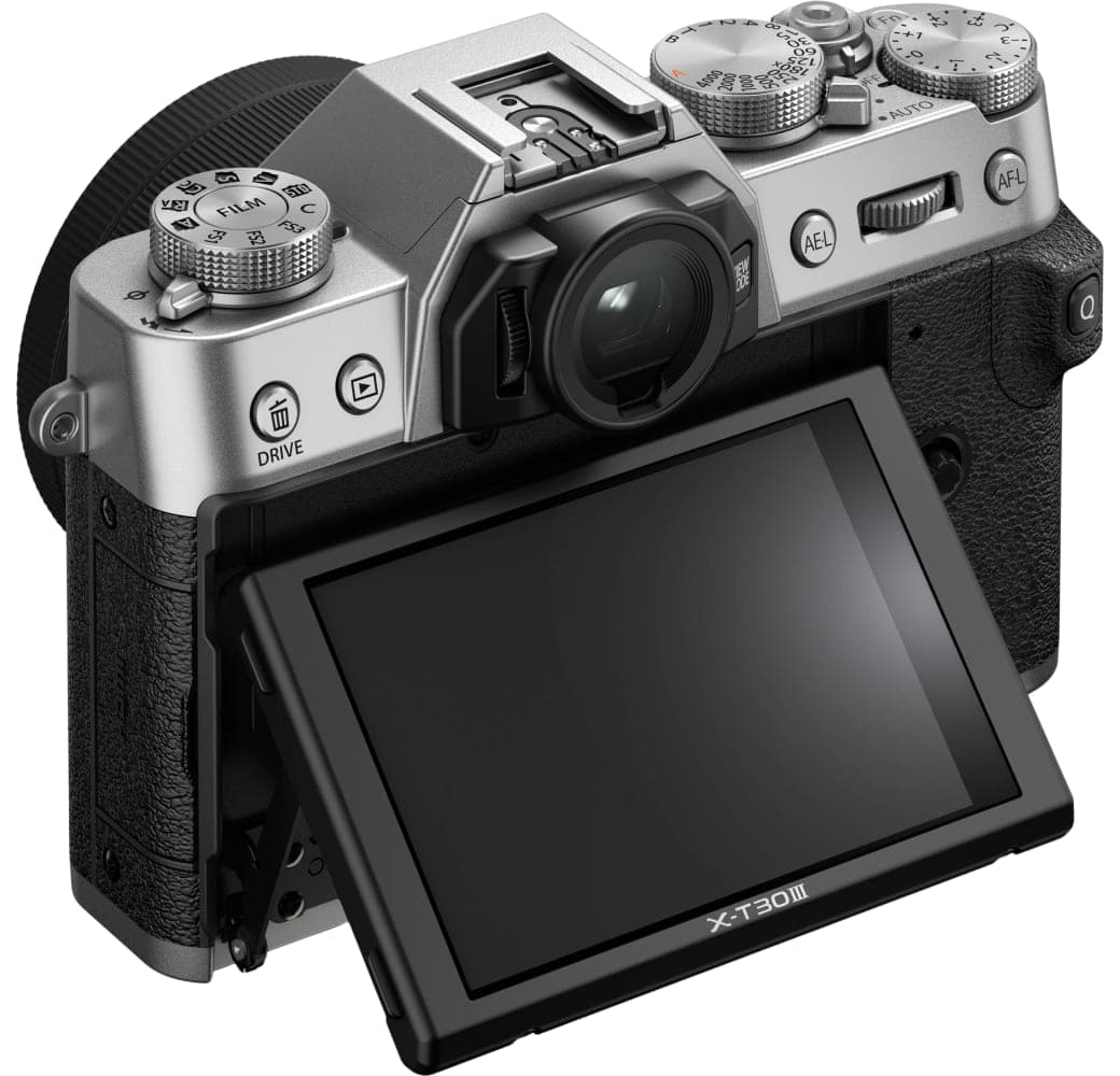 Silver Fujifilm X-T30 III + XC 13-33mm f/3.5-6.3 OIS Camera Kit.3