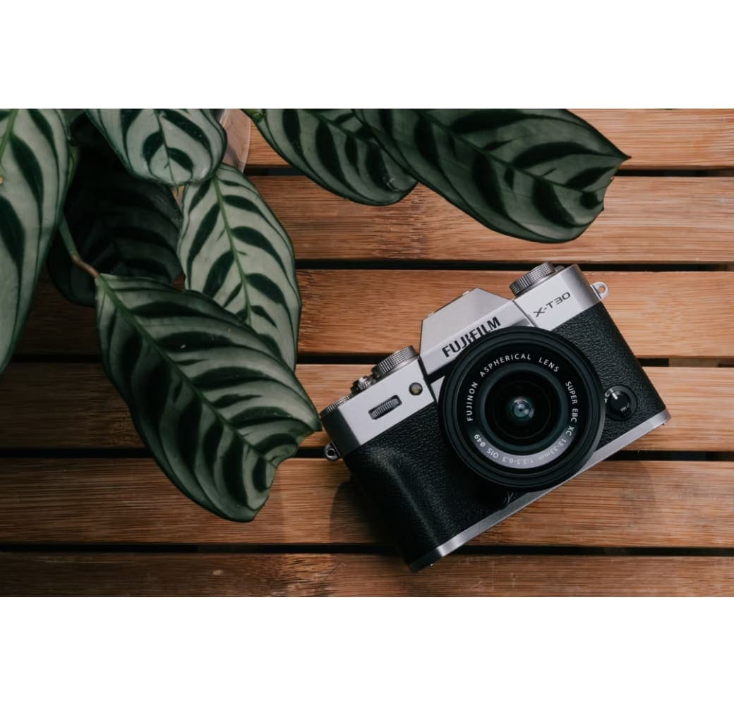 Silver Fujifilm X-T30 III + XC 13-33mm f/3.5-6.3 OIS Camera Kit.9